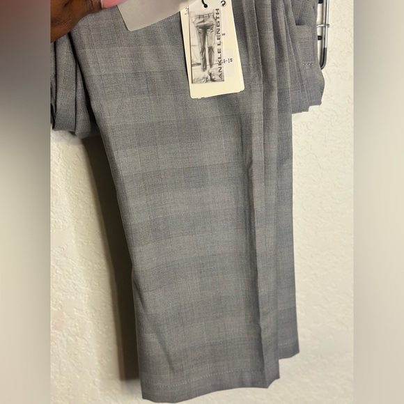 Cavana Men Slim Fit Checked Trouser - Picture 5 of 8